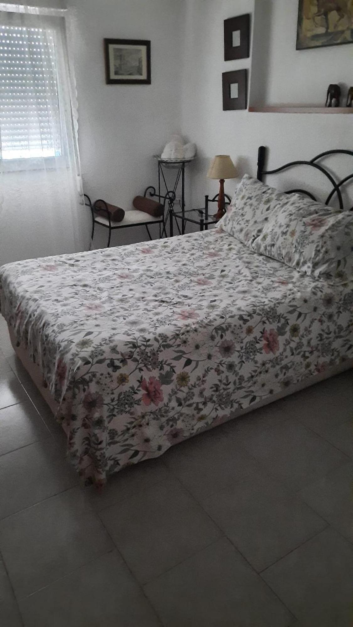 Valenia Valencia